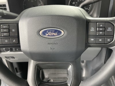 2026 Ford Super Duty F-350 DRW XL 4WD Crew Cab 179 WB 60 CA
