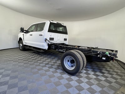 2026 Ford Super Duty F-350 DRW XL 4WD Crew Cab 179 WB 60 CA