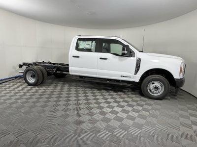 2026 Ford Super Duty F-350 DRW XL 4WD Crew Cab 179 WB 60 CA