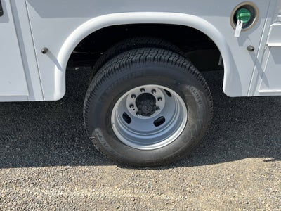 2025 Ford Super Duty F-350 DRW XL