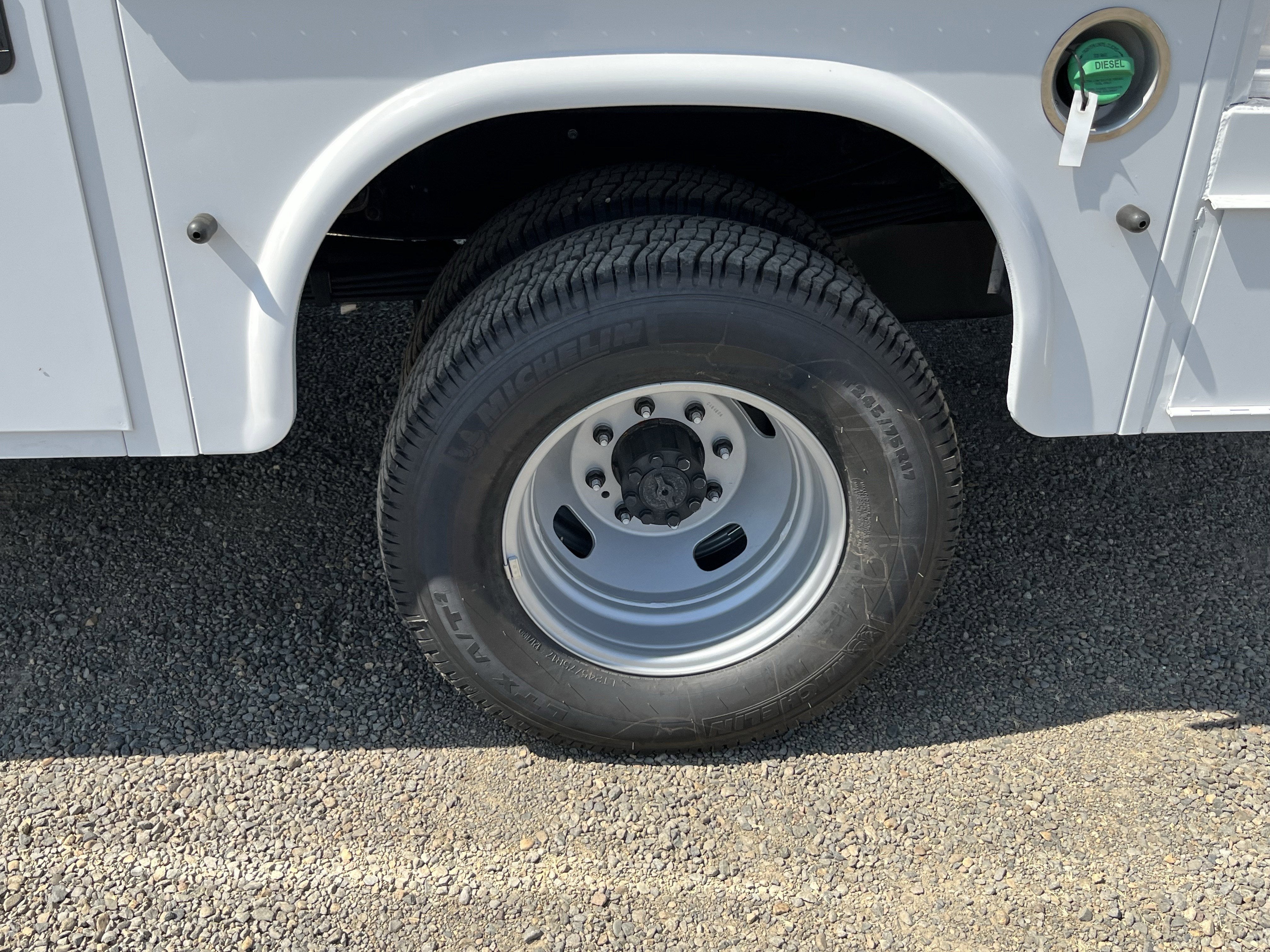 2025 Ford Super Duty F-350 DRW XL