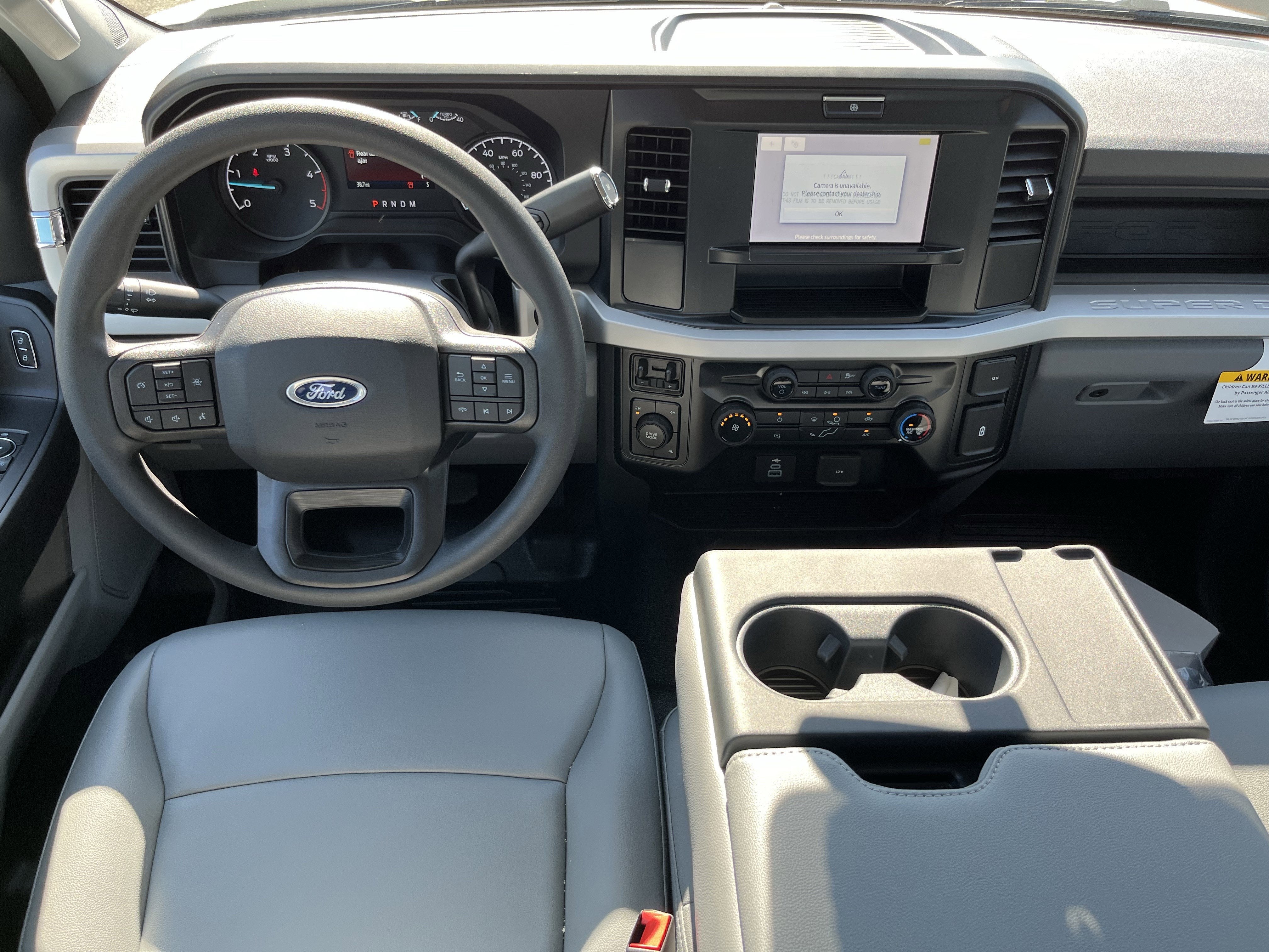 2026 Ford Super Duty F-350 DRW XL 4WD Crew Cab 179 WB 60 CA