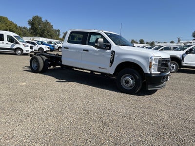 2026 Ford Super Duty F-350 DRW XL 4WD Crew Cab 179 WB 60 CA