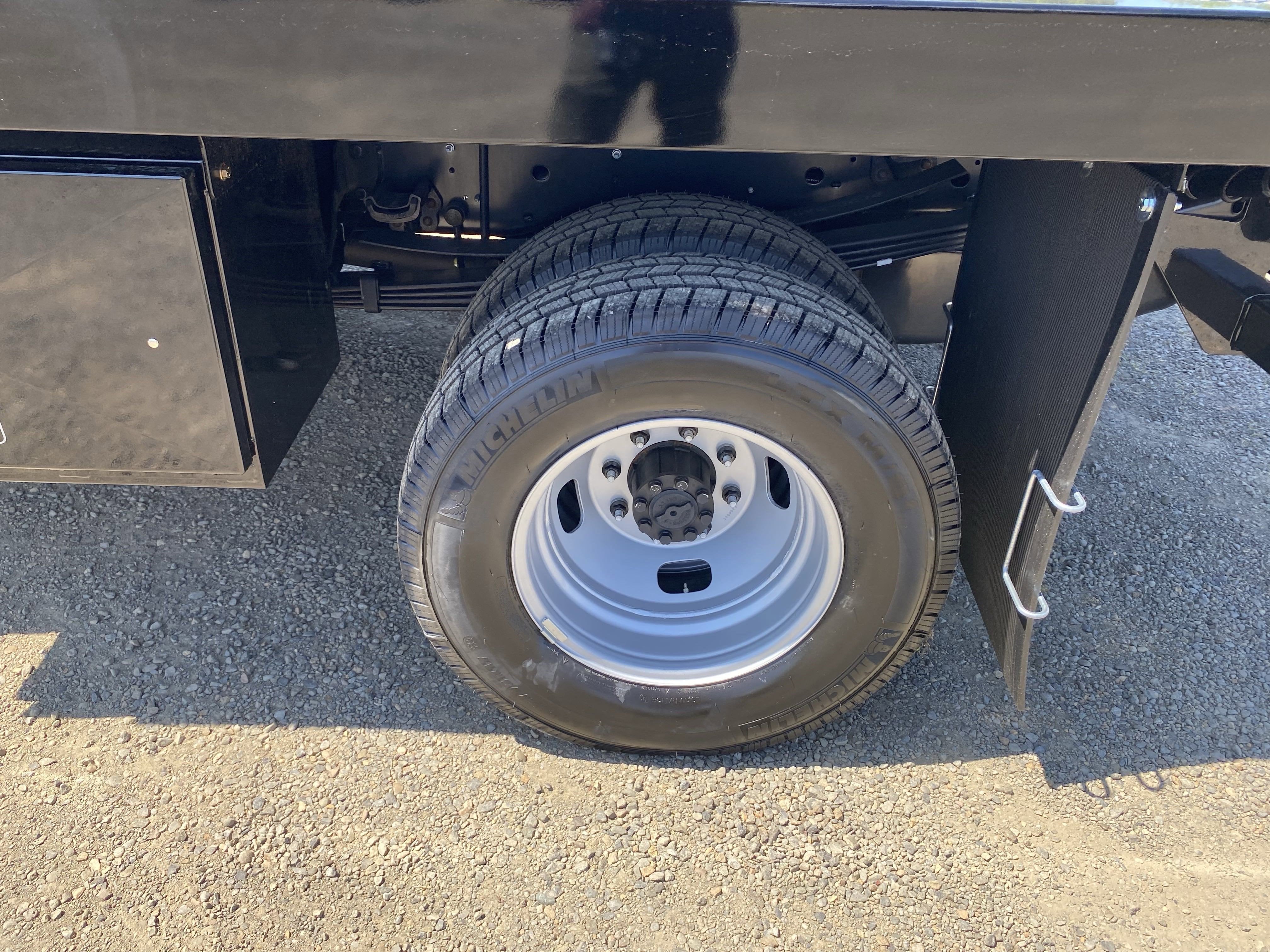 2025 Ford Super Duty F-350 DRW XL 4WD SuperCab 168 WB 60 CA