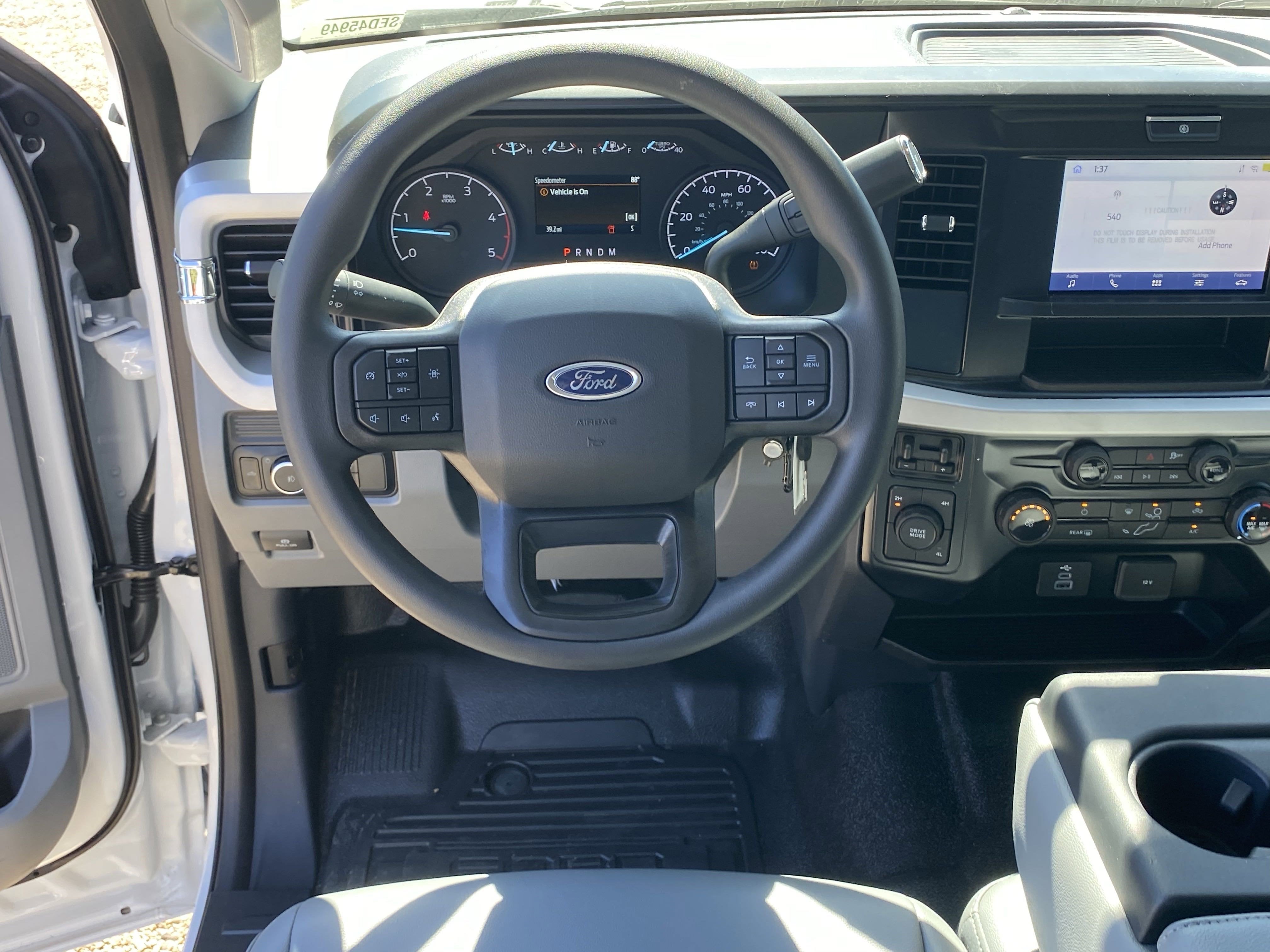 2025 Ford Super Duty F-350 DRW XL 4WD SuperCab 168 WB 60 CA