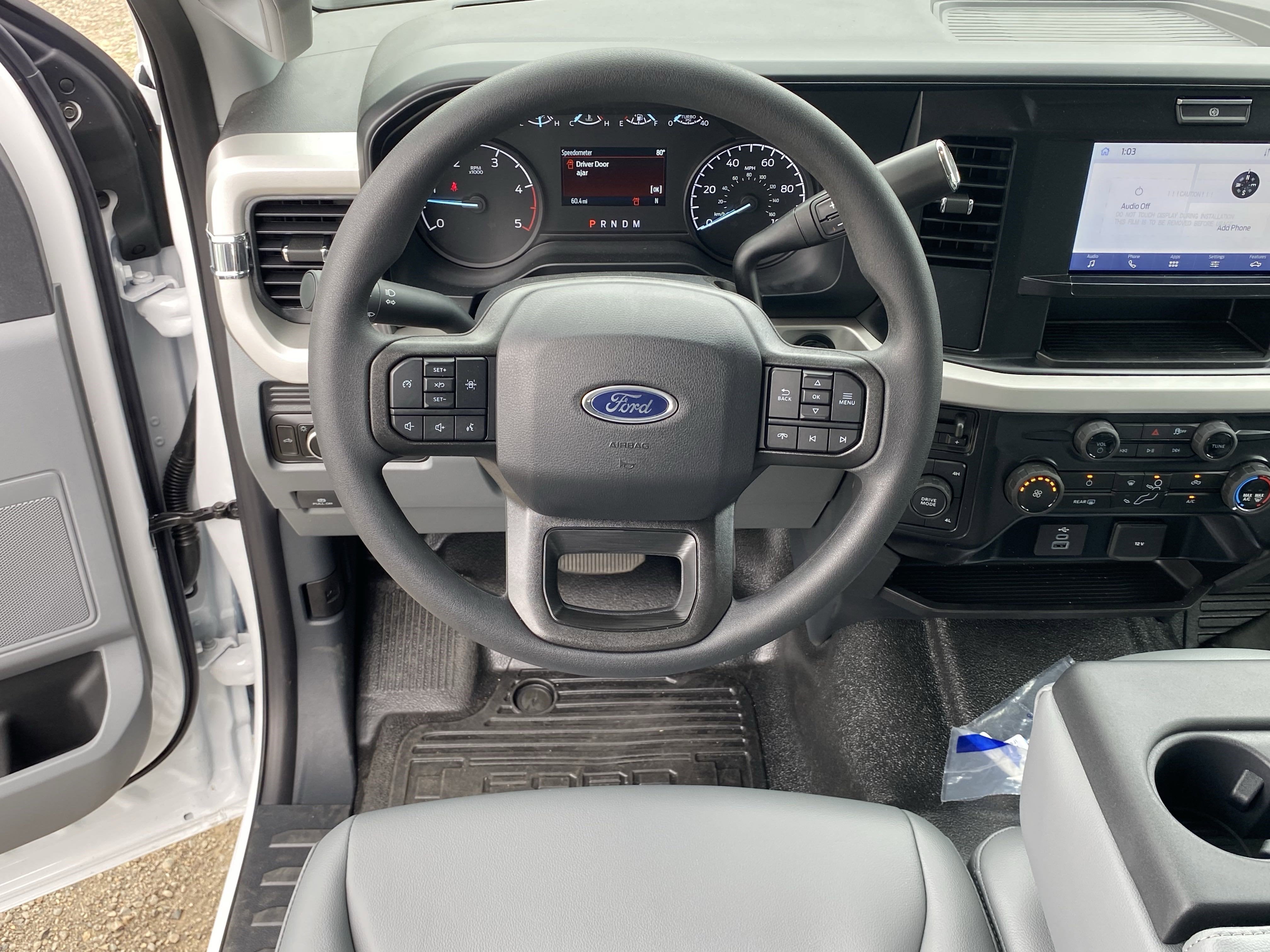 2025 Ford Super Duty F-350 DRW XL 4WD SuperCab 168 WB 60 CA