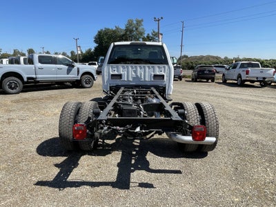 2026 Ford Super Duty F-550 DRW XL 2WD Reg Cab 169 WB 84 CA