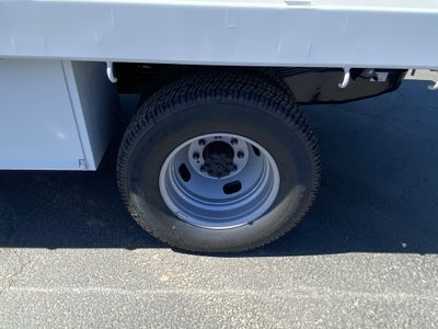 2025 Ford Super Duty F-350 DRW XL 4WD Reg Cab 145 WB 60 CA