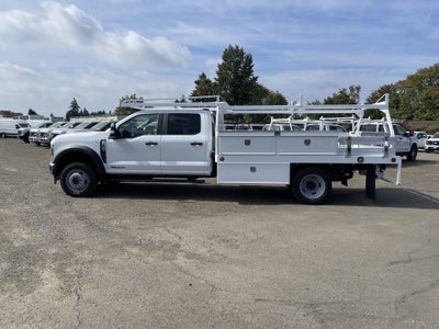 2026 Ford Super Duty F-550 DRW XL 4WD Crew Cab 203 WB 84 CA