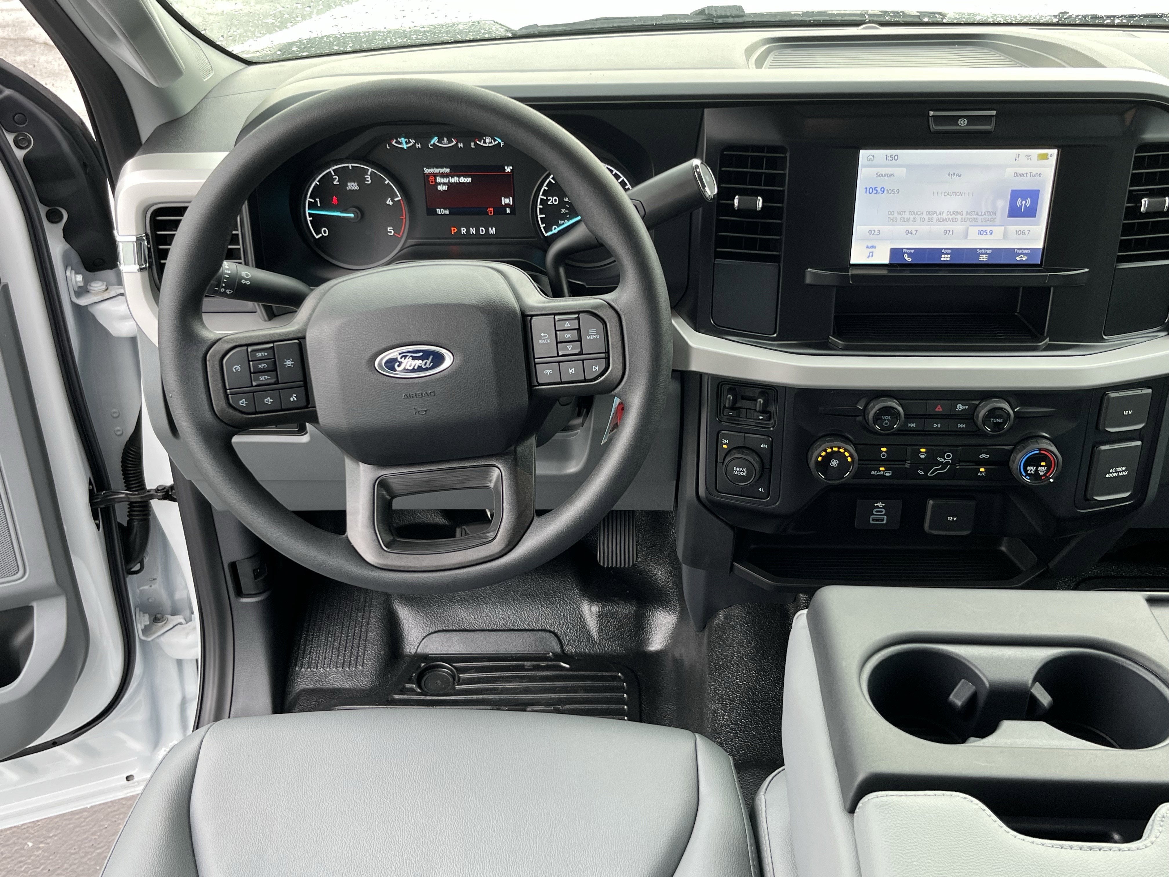 2026 Ford Super Duty F-550 DRW XL 4WD Crew Cab 203 WB 84 CA