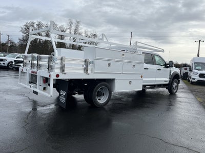 2026 Ford Super Duty F-550 DRW XL 4WD Crew Cab 203 WB 84 CA