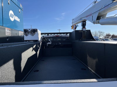 2026 Ford Super Duty F-550 DRW XL 4WD SuperCab 168 WB 60 CA