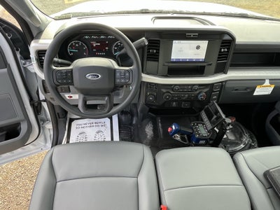 2026 Ford Super Duty F-550 DRW XL 4WD SuperCab 168 WB 60 CA