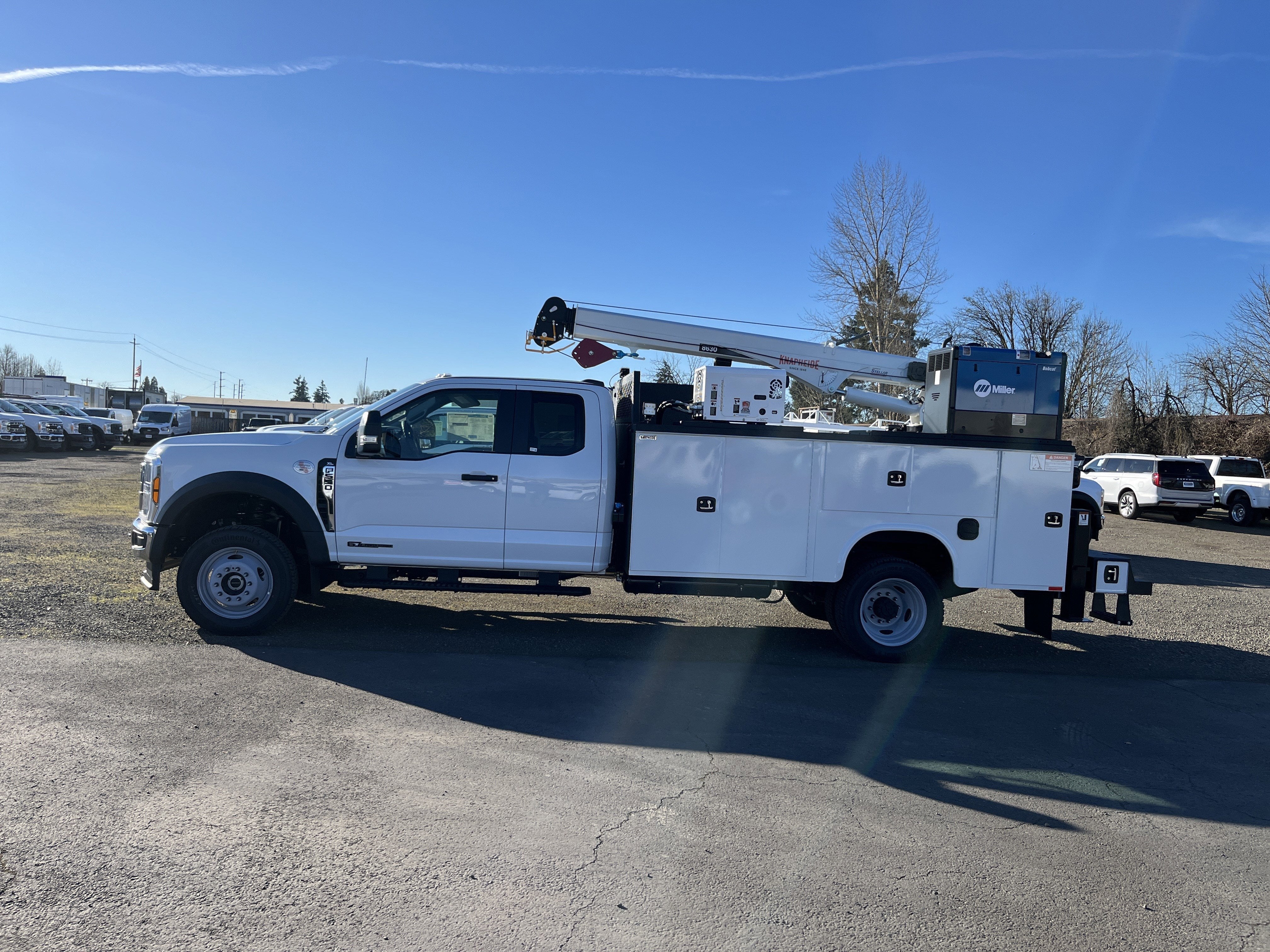 2026 Ford Super Duty F-550 DRW XL 4WD SuperCab 168 WB 60 CA