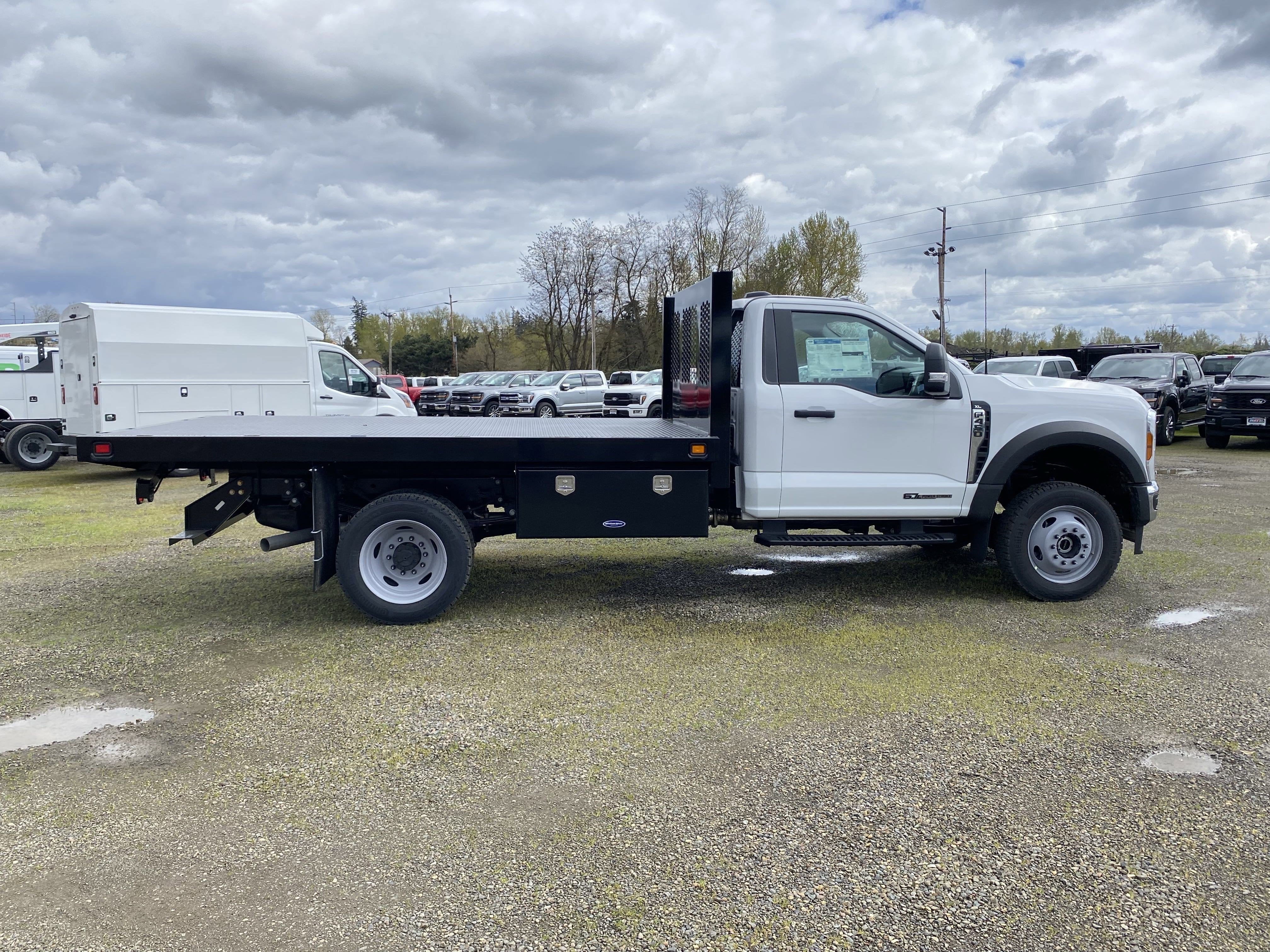 2025 Ford Super Duty F-450 DRW XL