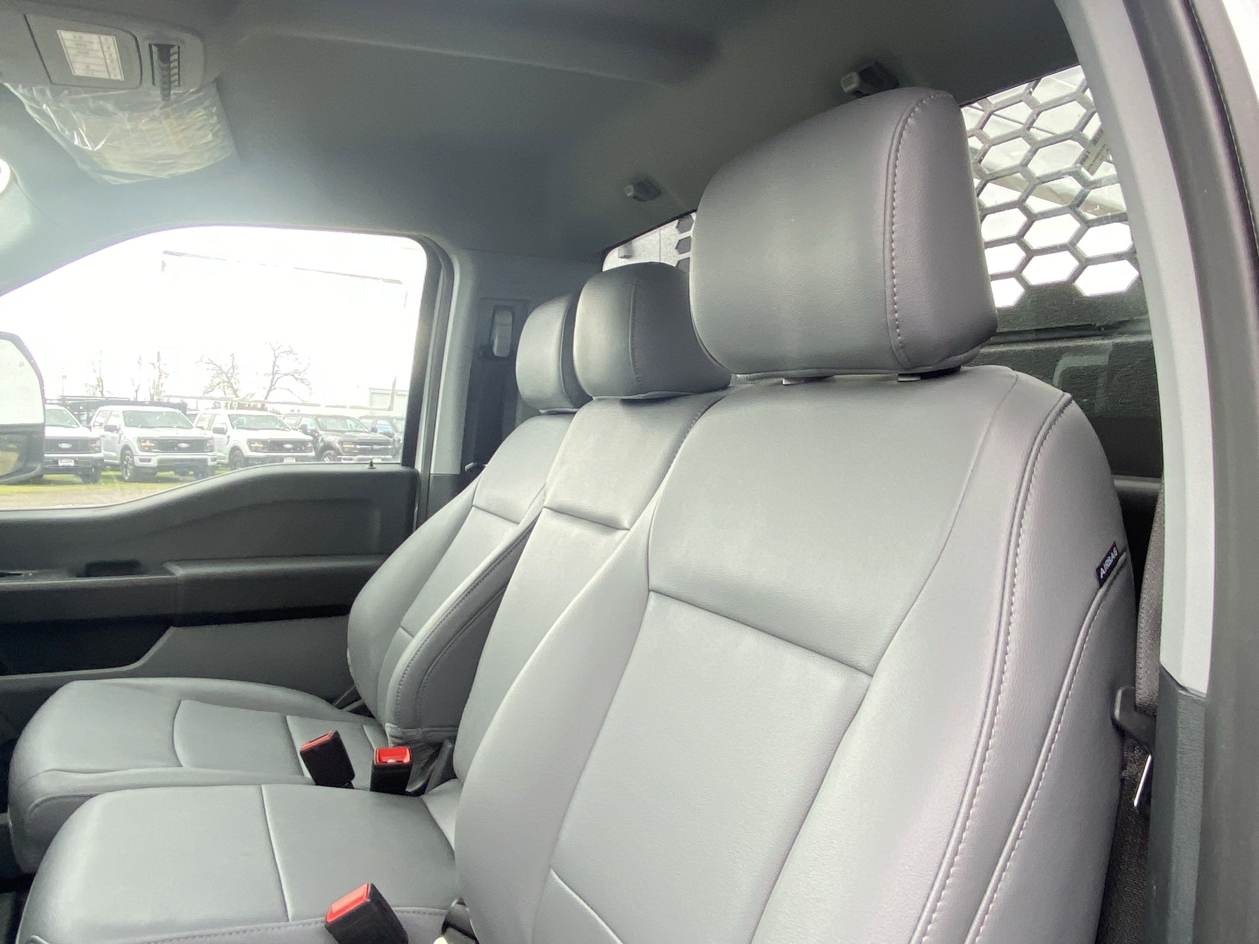 2024 Ford Super Duty F-450 DRW XL