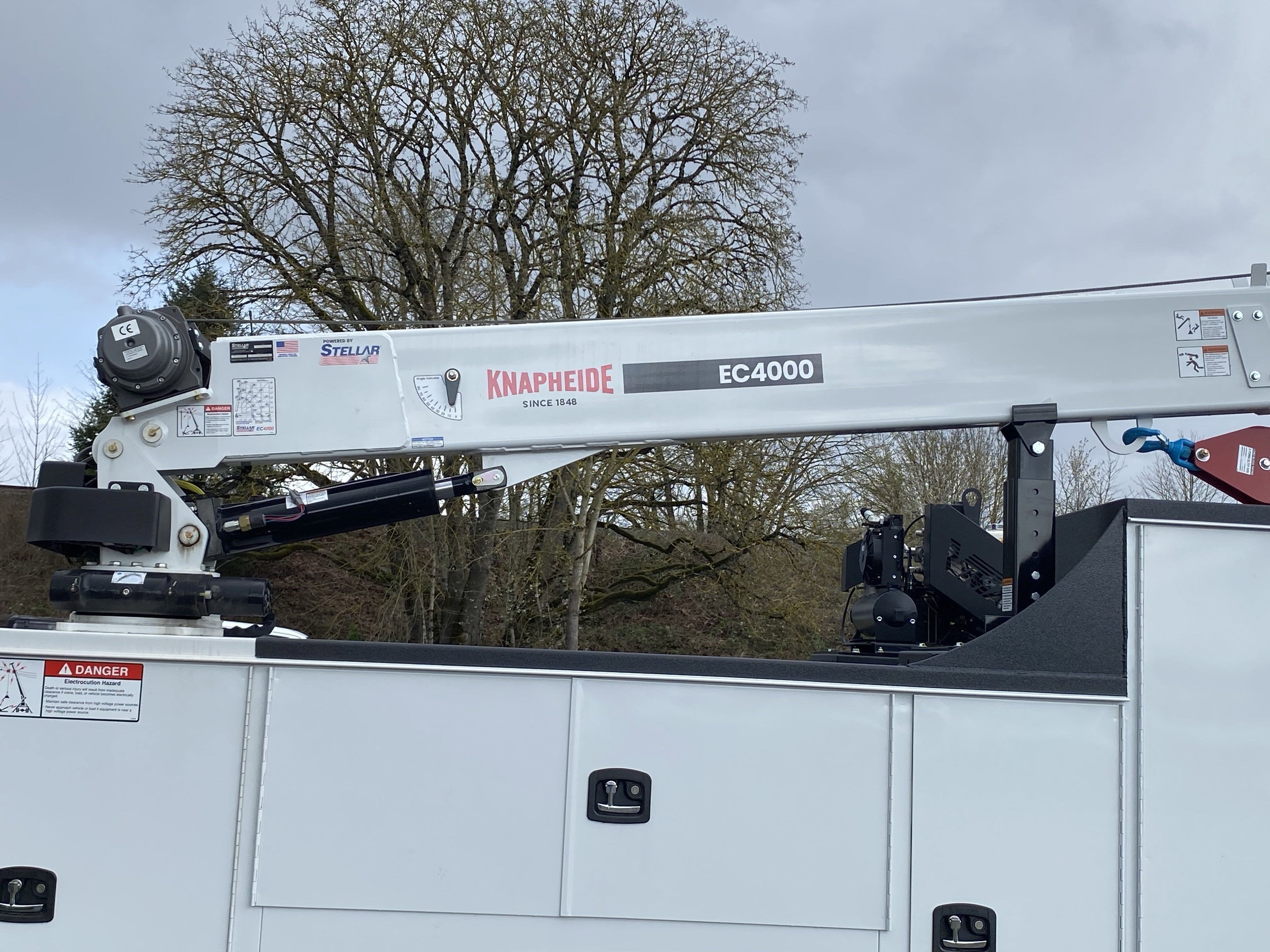 2024 Ford Super Duty F-450 DRW XL