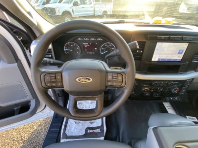 2024 Ford Super Duty F-550 DRW XL