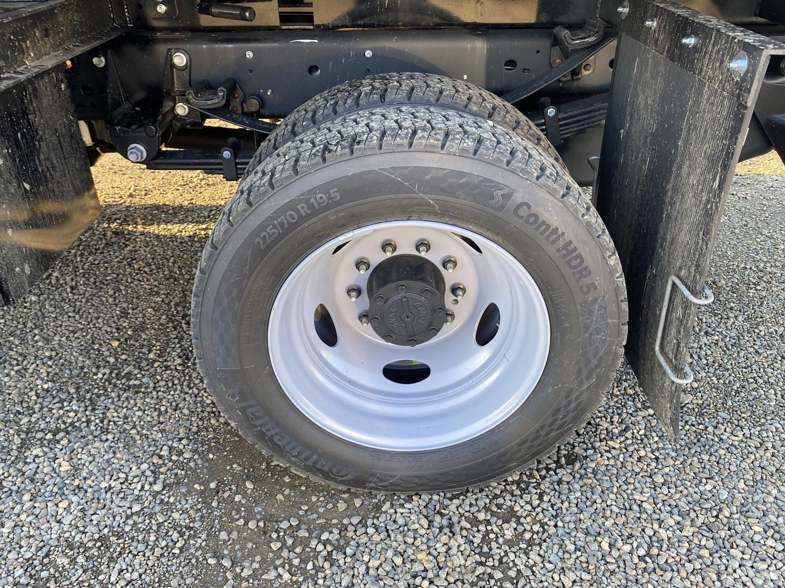 2024 Ford Super Duty F-550 DRW XL