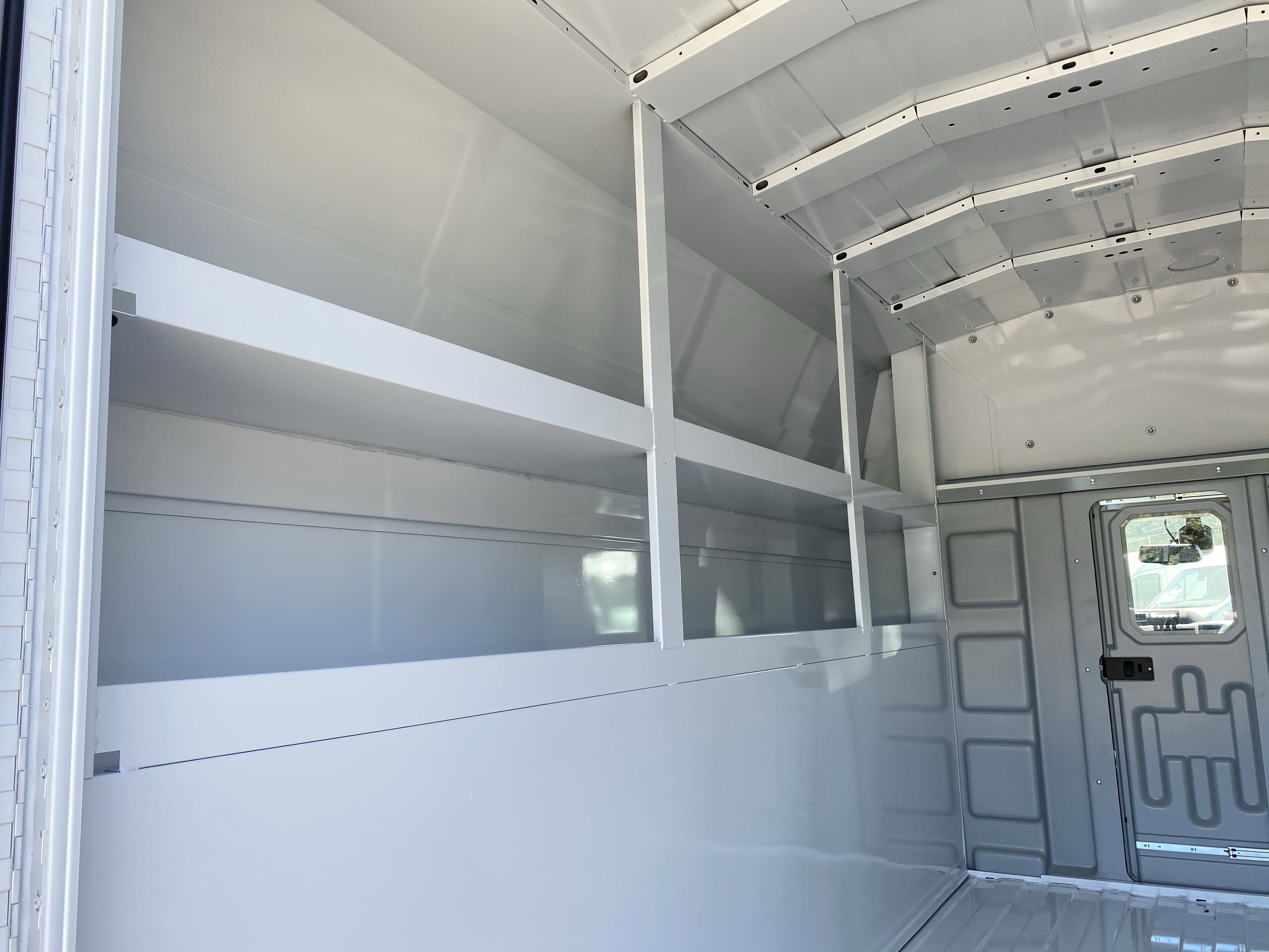 2026 Ford E-Series Cutaway E-350 SRW 138 WB