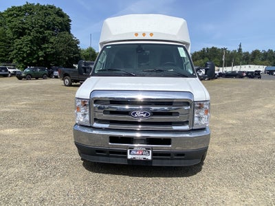 2026 Ford E-Series Cutaway E-350 SRW 138 WB