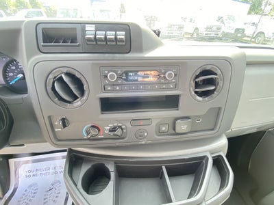 2026 Ford E-Series Cutaway E-350 SRW 138 WB