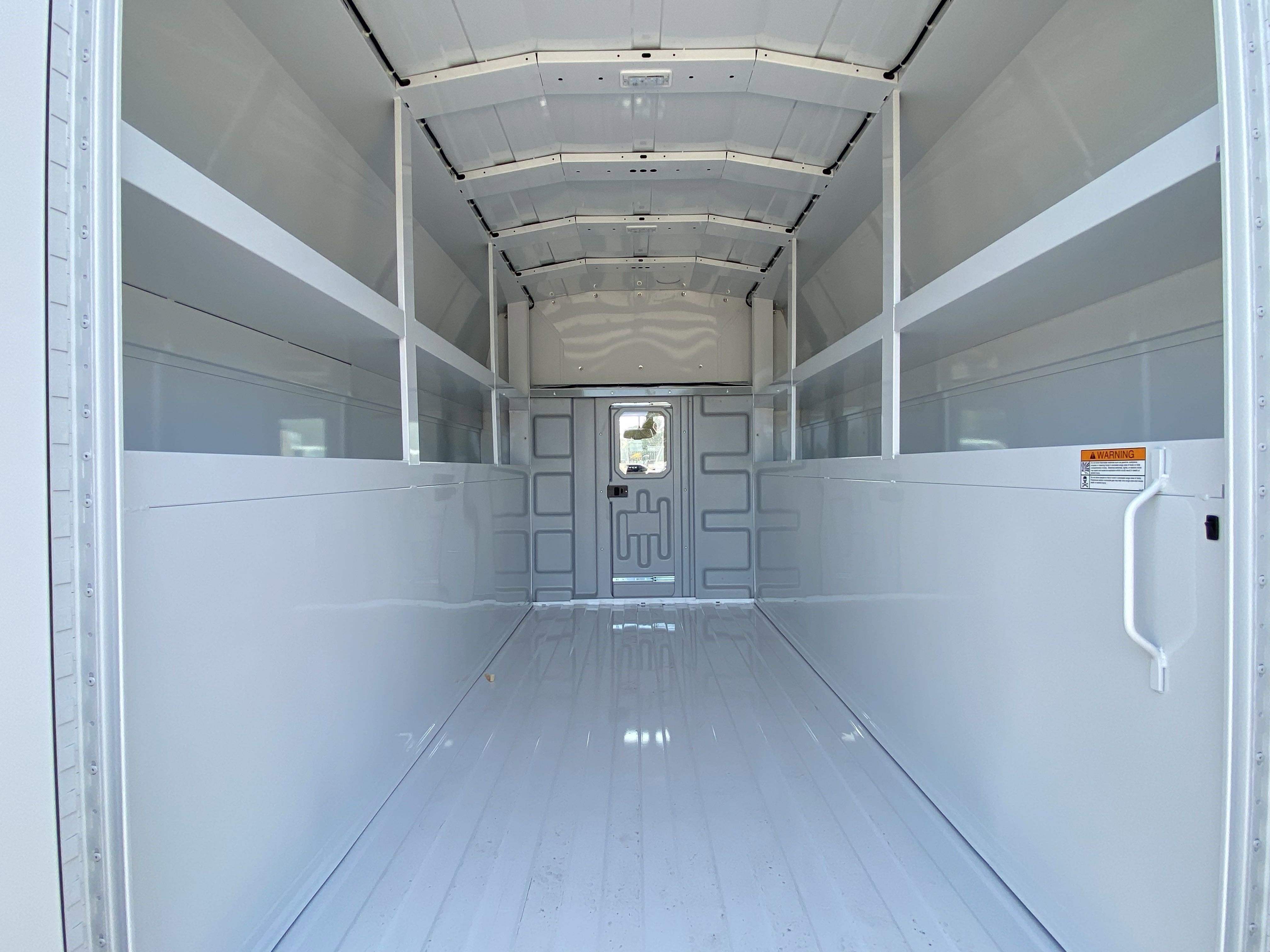 2026 Ford E-Series Cutaway E-350 SRW 138 WB