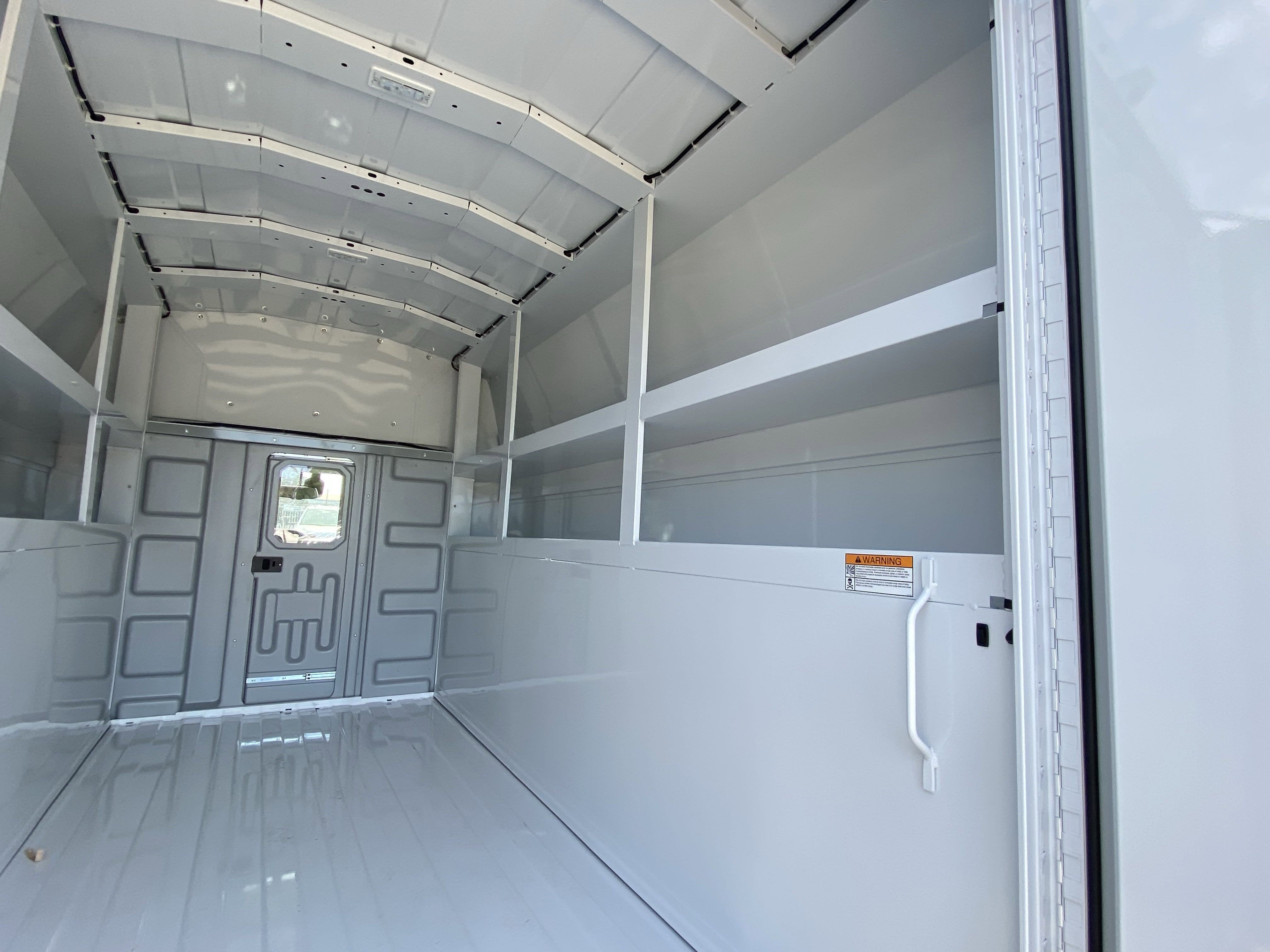 2026 Ford E-Series Cutaway E-350 SRW 138 WB