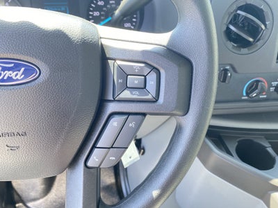 2025 Ford E-Series Cutaway E-350 SRW