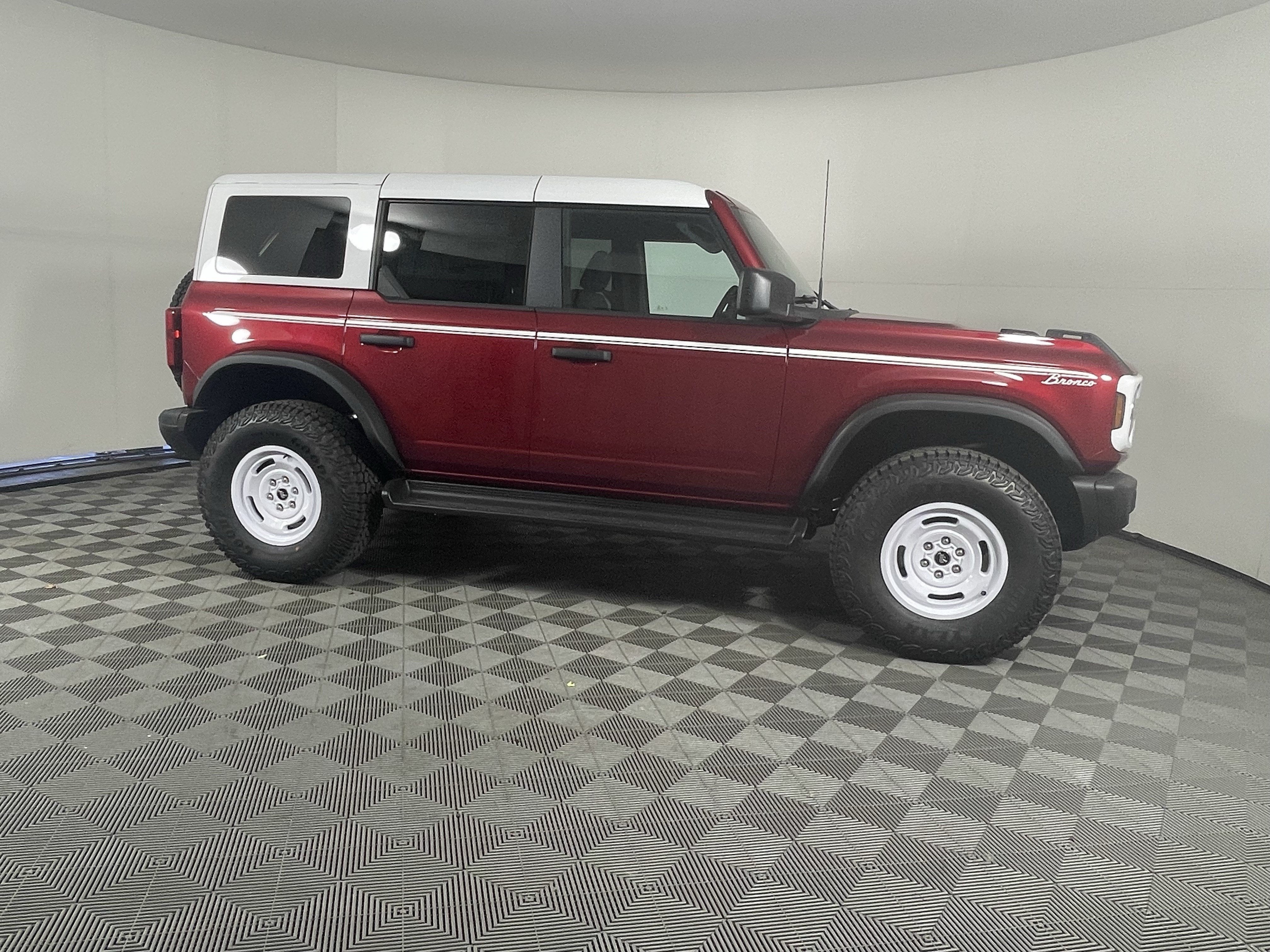 2026 Ford Bronco Heritage Edition