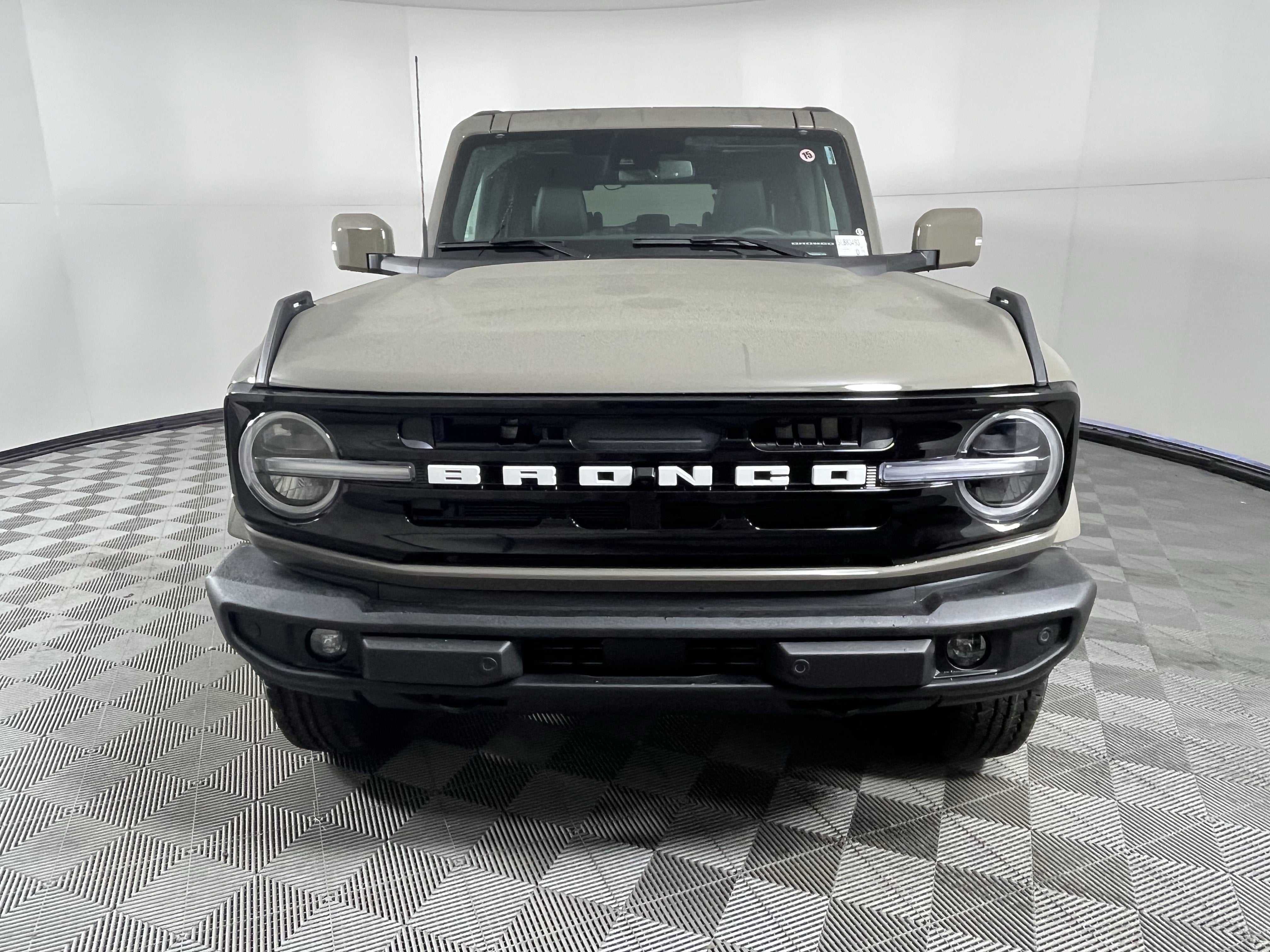 2025 Ford Bronco Outer Banks
