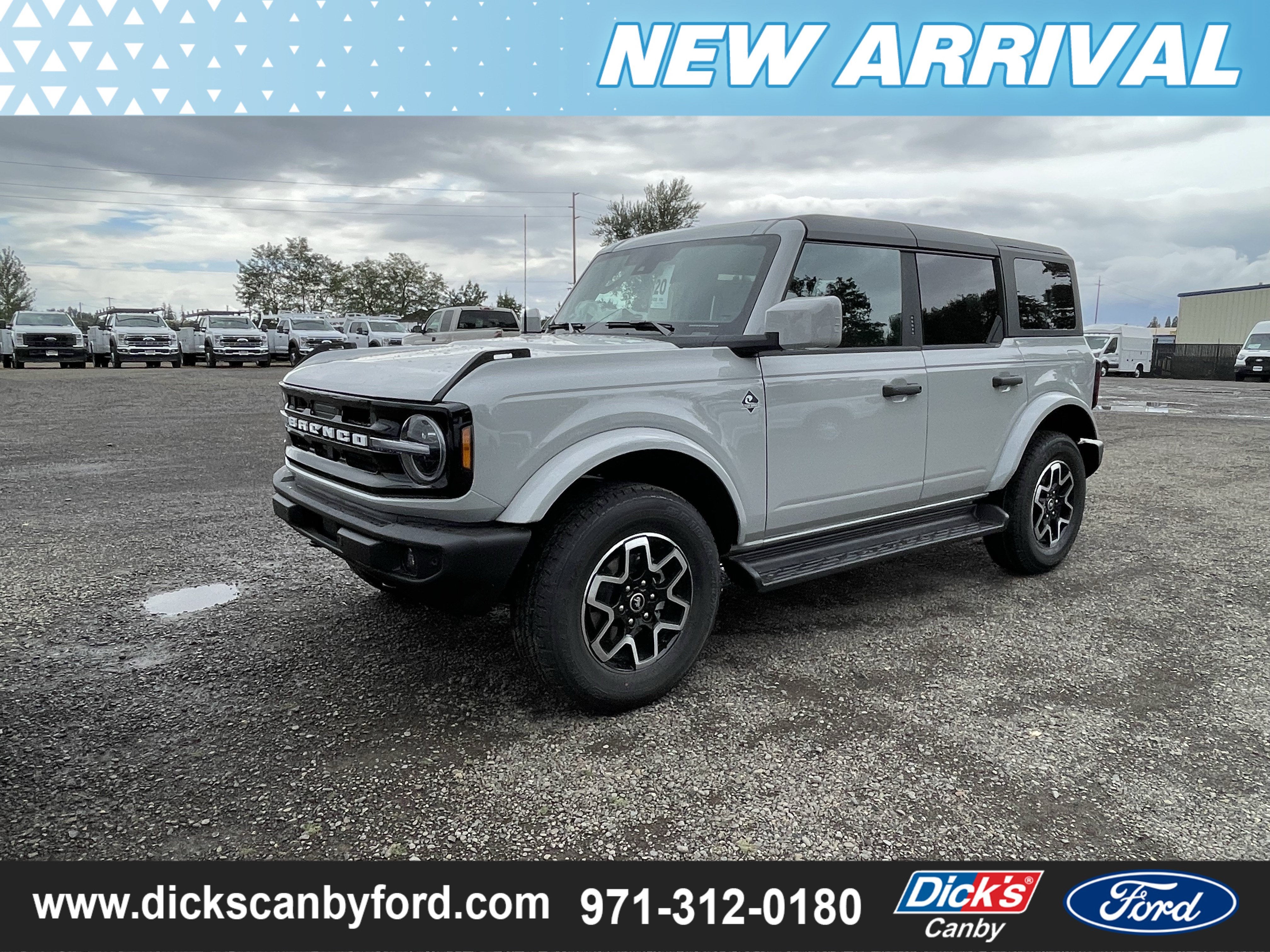 2026 Ford Bronco Outer Banks