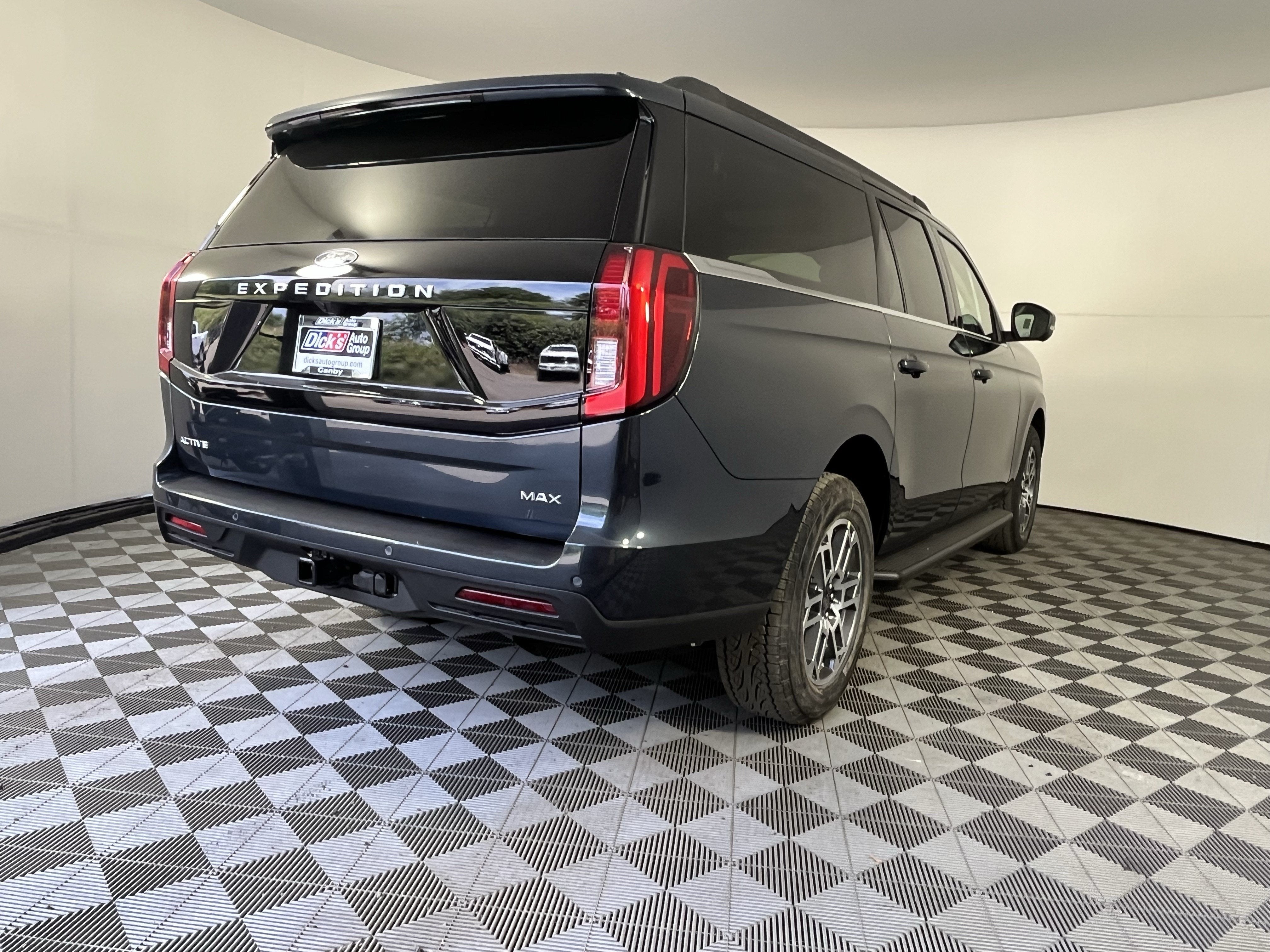 2026 Ford Expedition Max Active