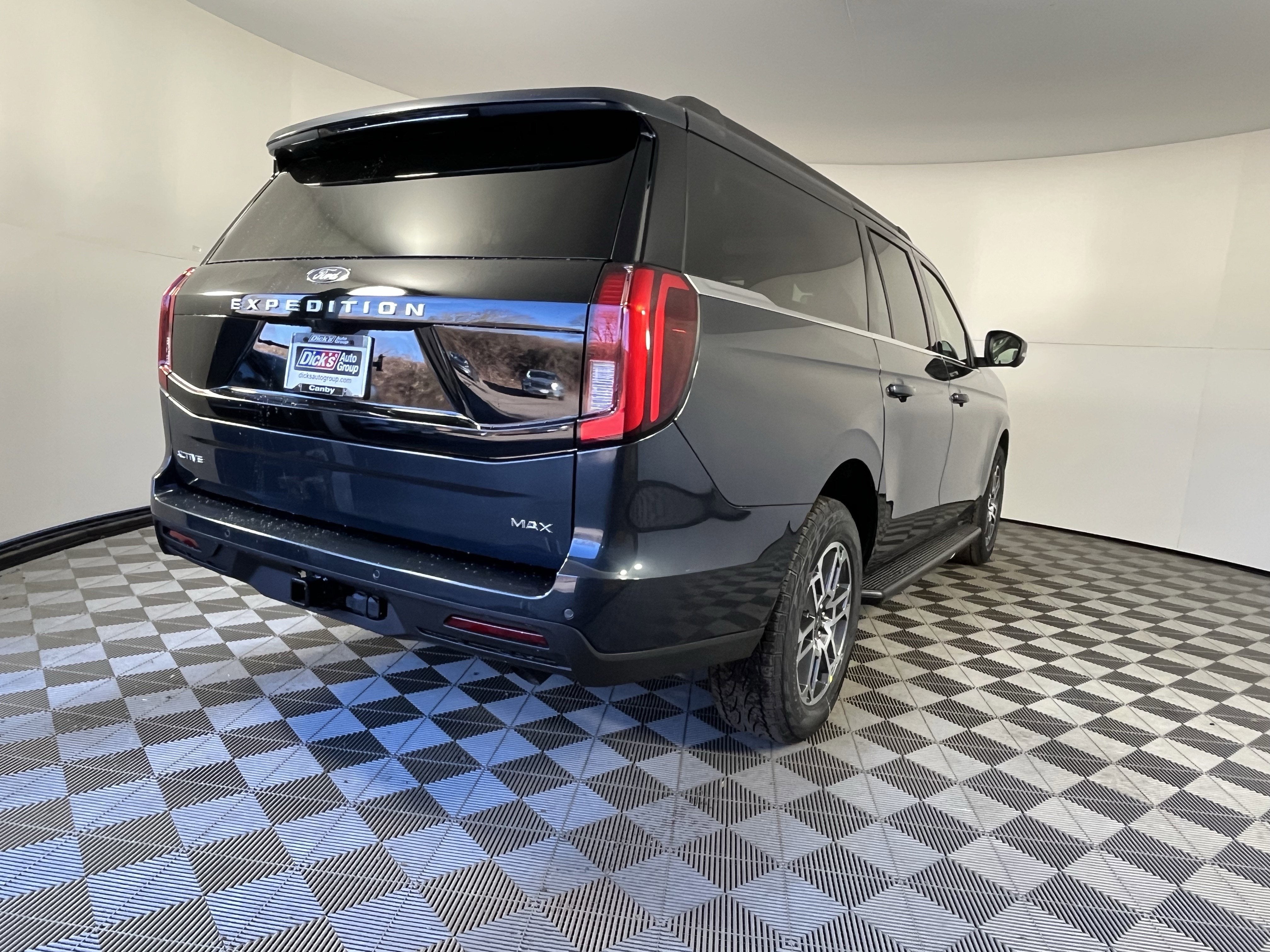 2026 Ford Expedition Max Active