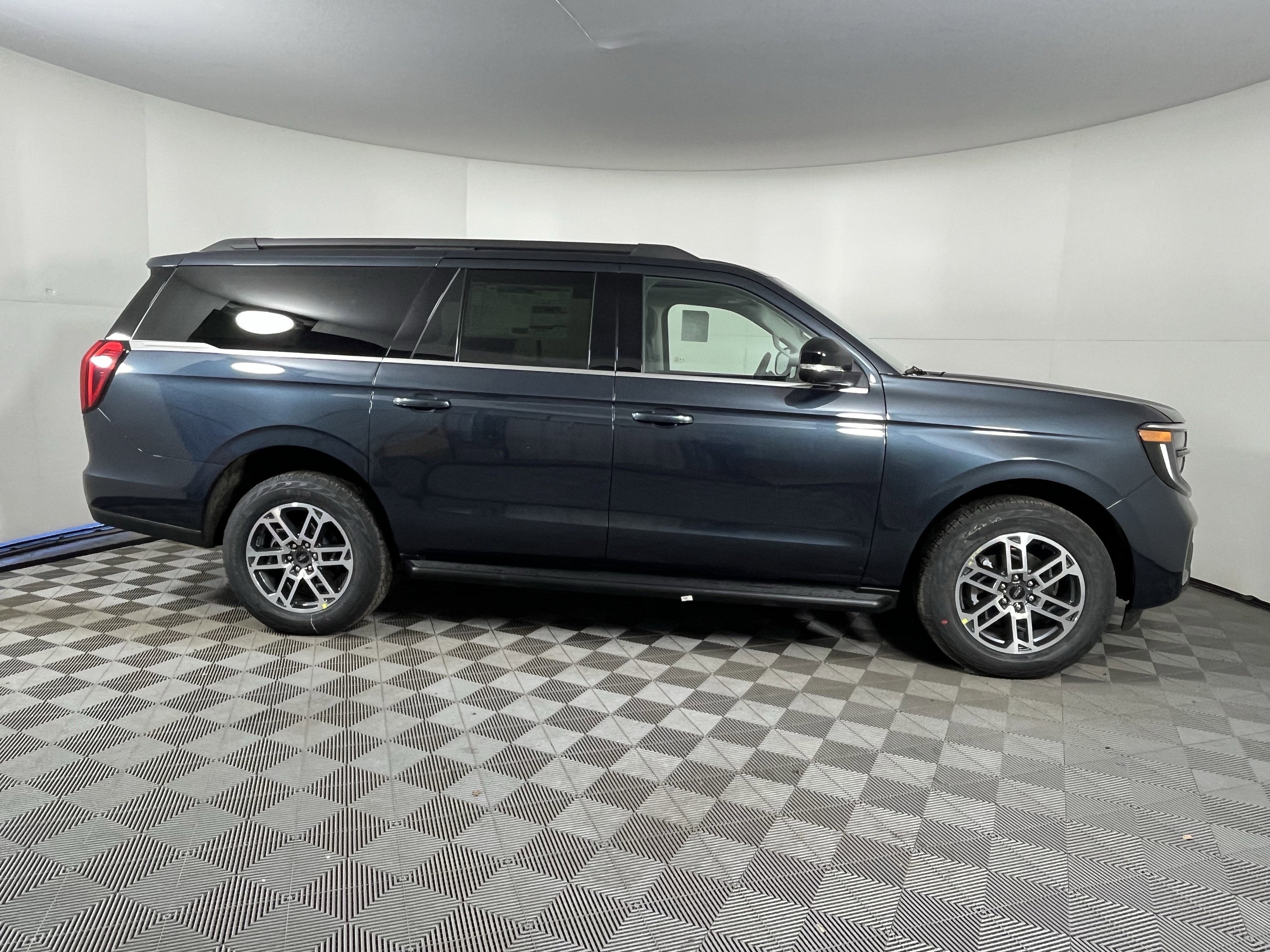 2026 Ford Expedition Max Active