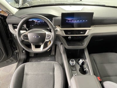 2026 Ford Explorer Active w/100A Pkg 4WD