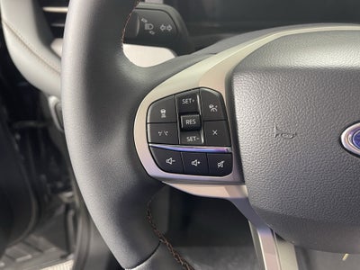 2026 Ford Explorer Active w/100A Pkg 4WD