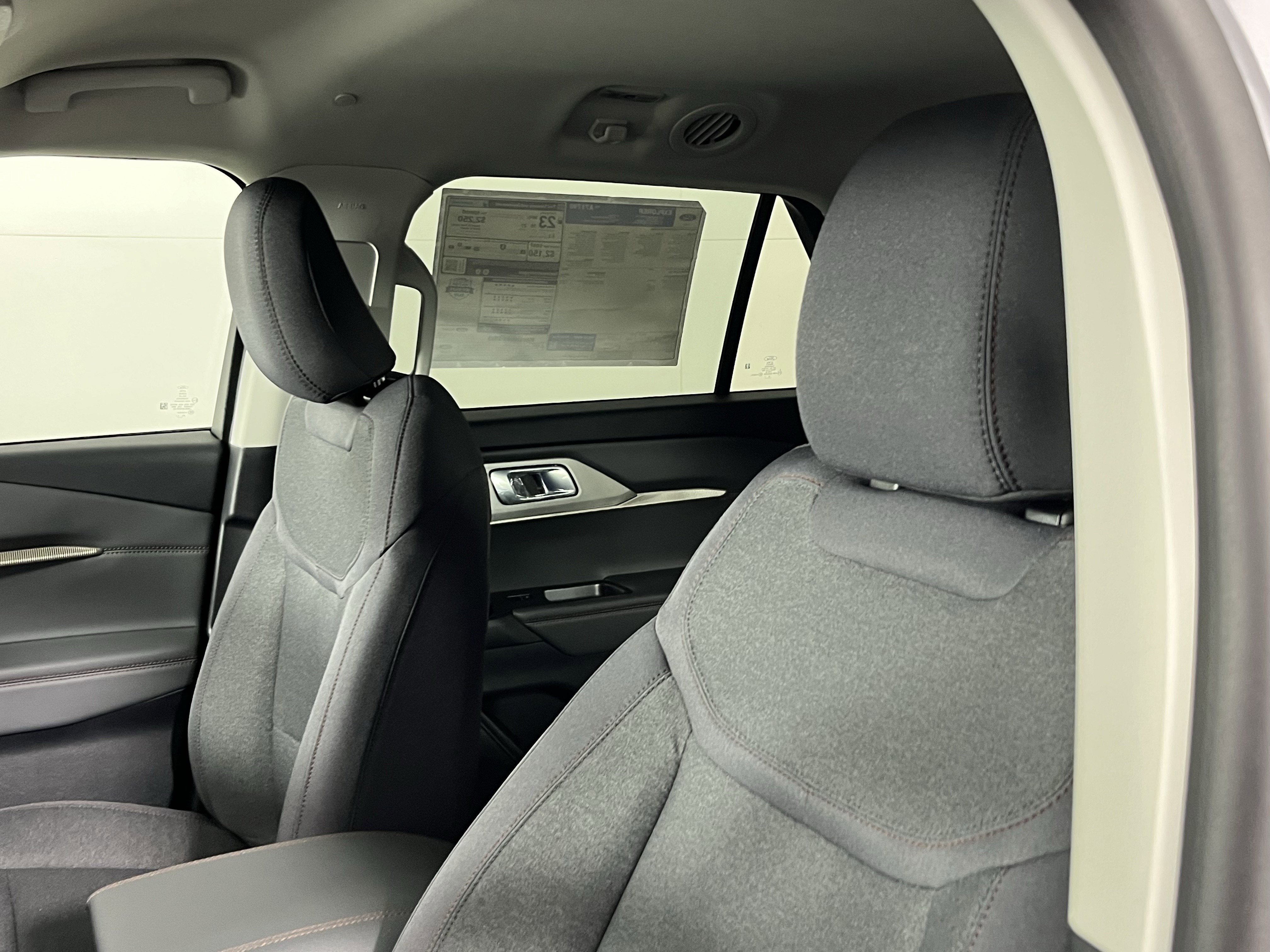 2026 Ford Explorer Active 4WD