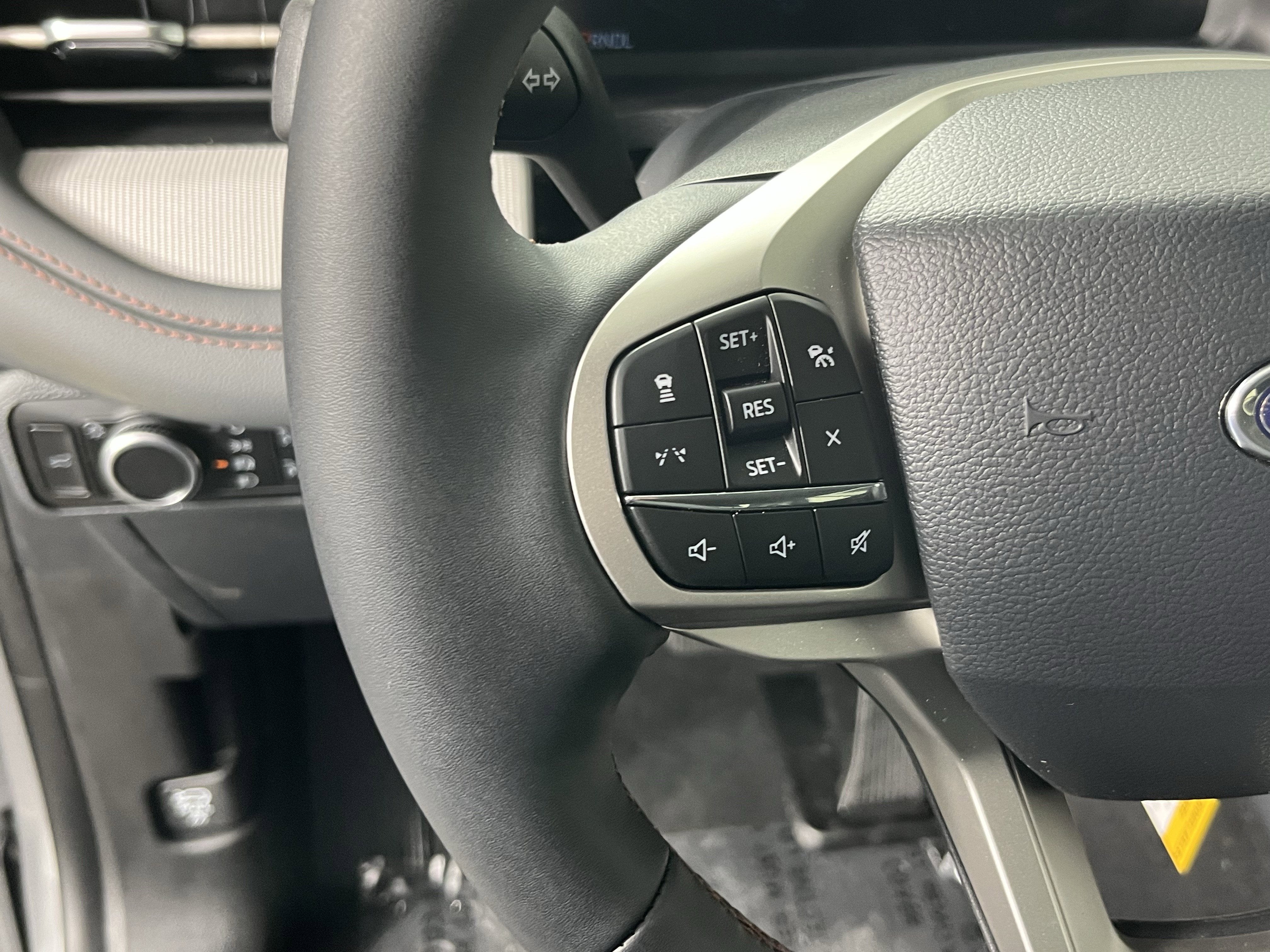 2026 Ford Explorer Active 4WD