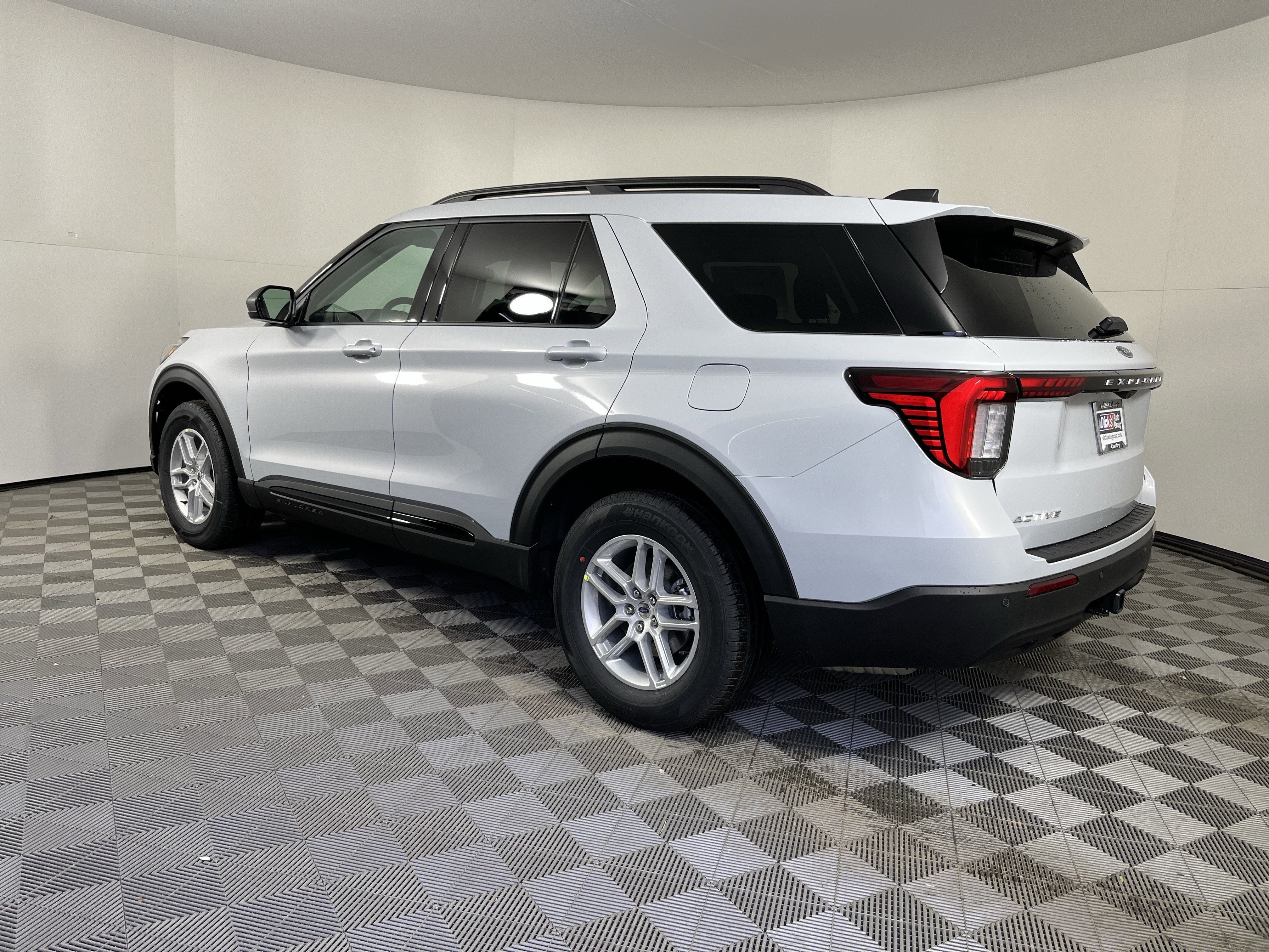 2026 Ford Explorer Active 4WD