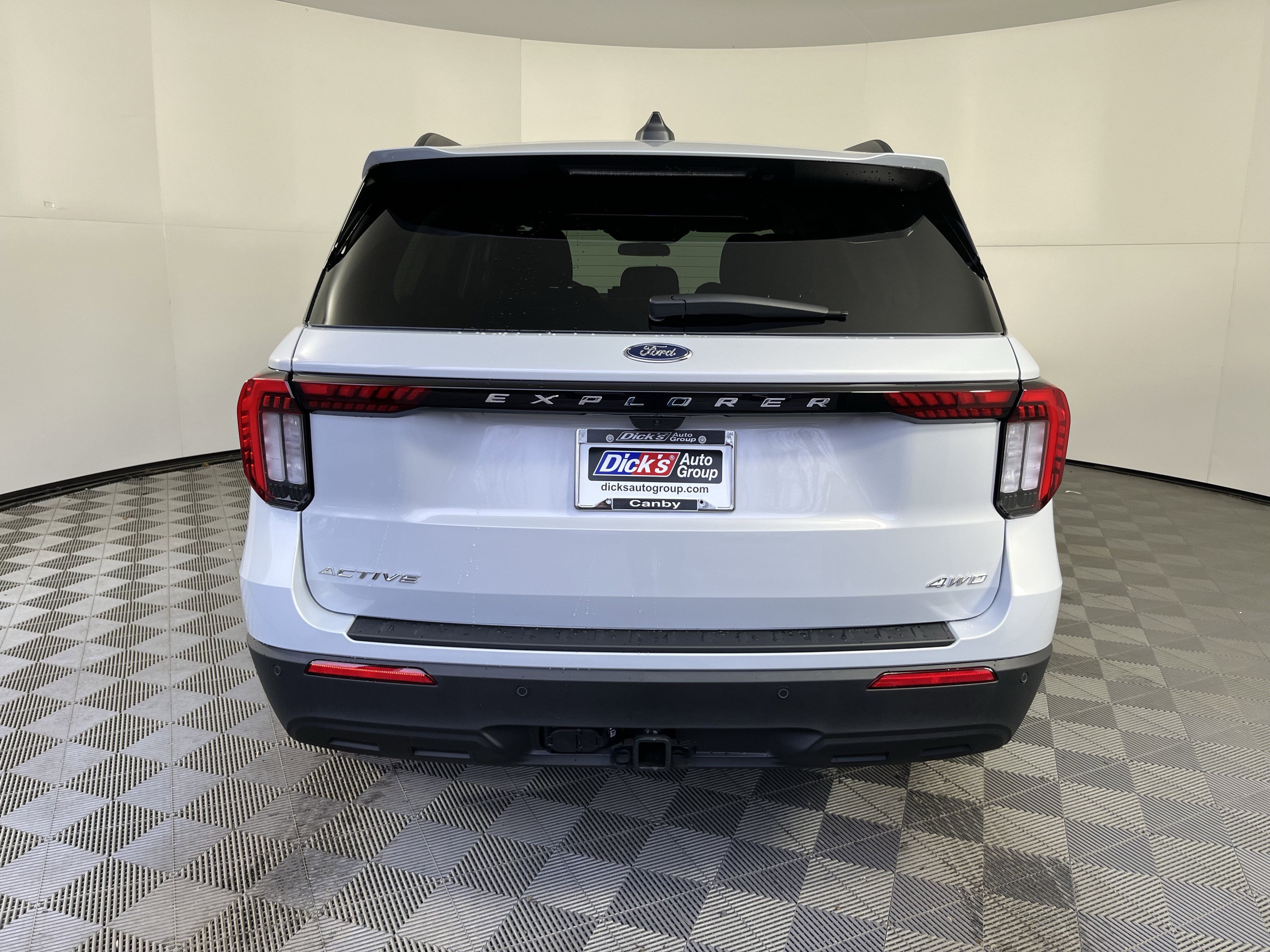 2026 Ford Explorer Active 4WD