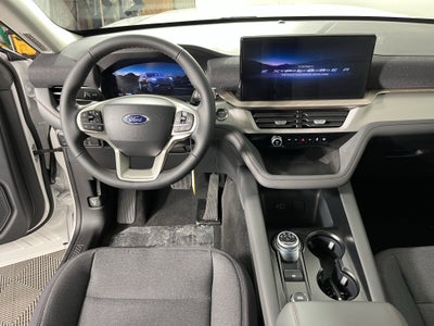 2026 Ford Explorer Active w/100A Pkg 4WD