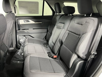 2026 Ford Explorer Active w/100A Pkg 4WD