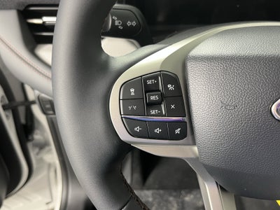 2026 Ford Explorer Active w/100A Pkg 4WD