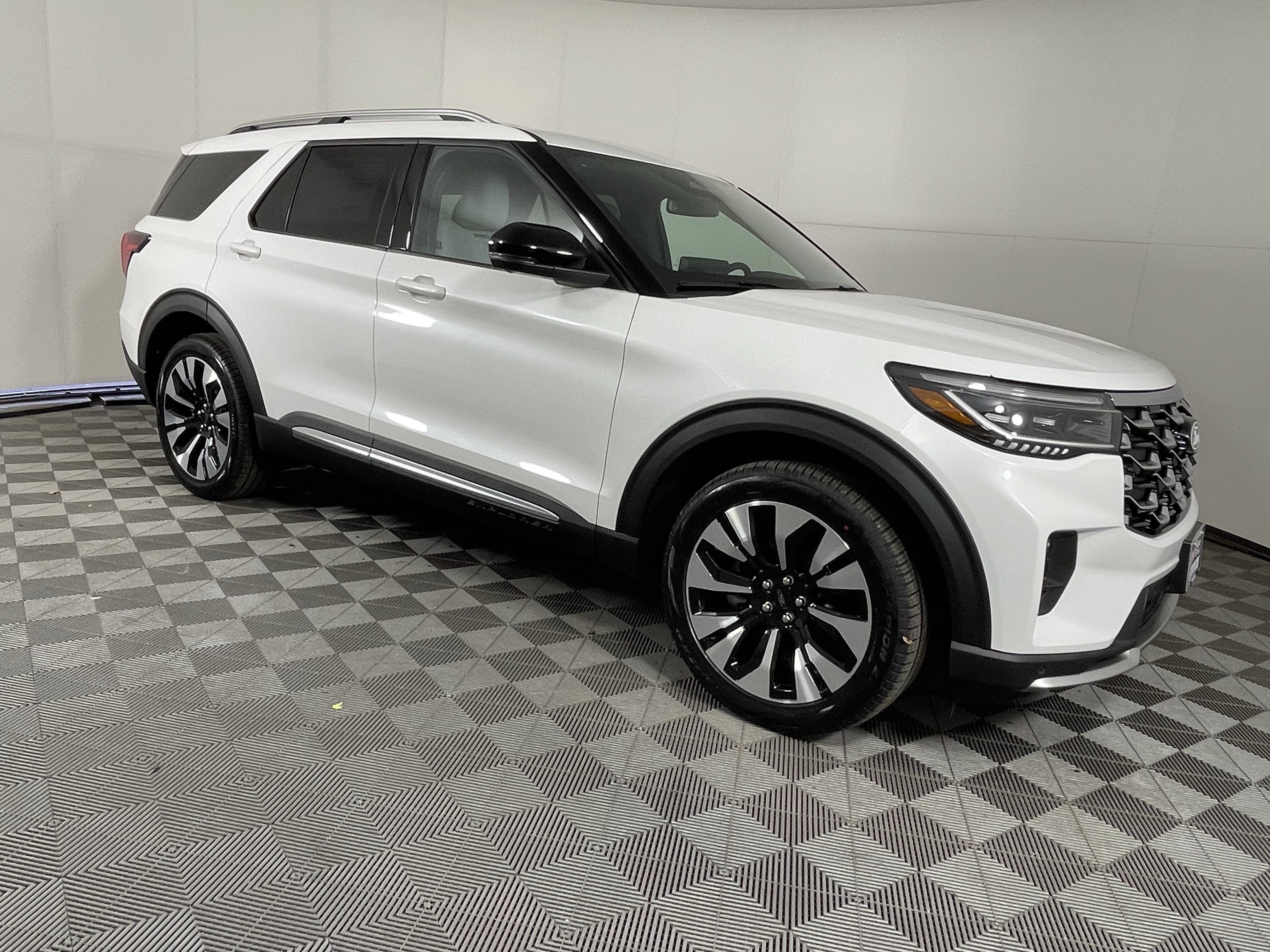 2027 Ford Explorer Platinum