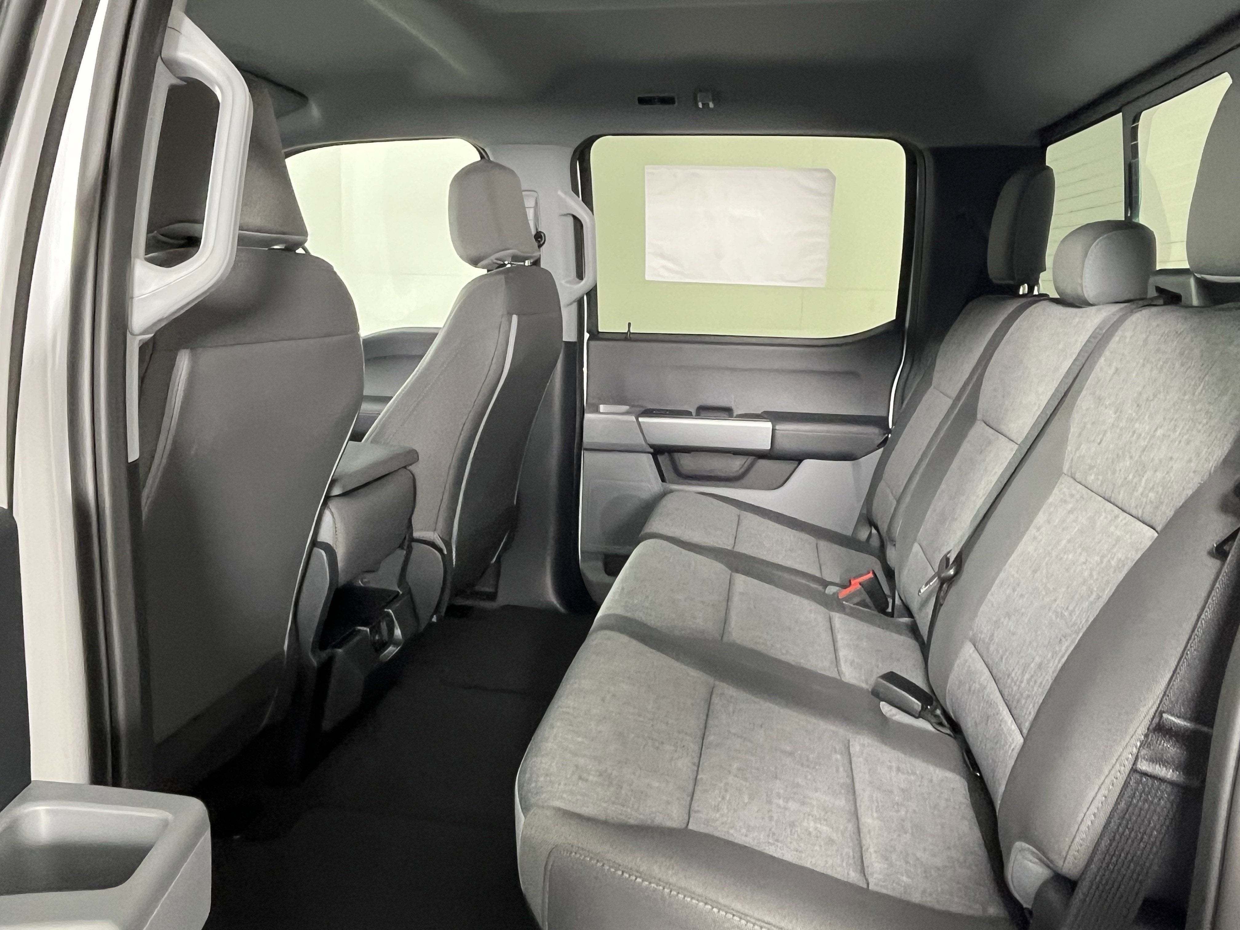 2026 Ford Super Duty F-250 SRW XL 4WD Crew Cab 8' Box