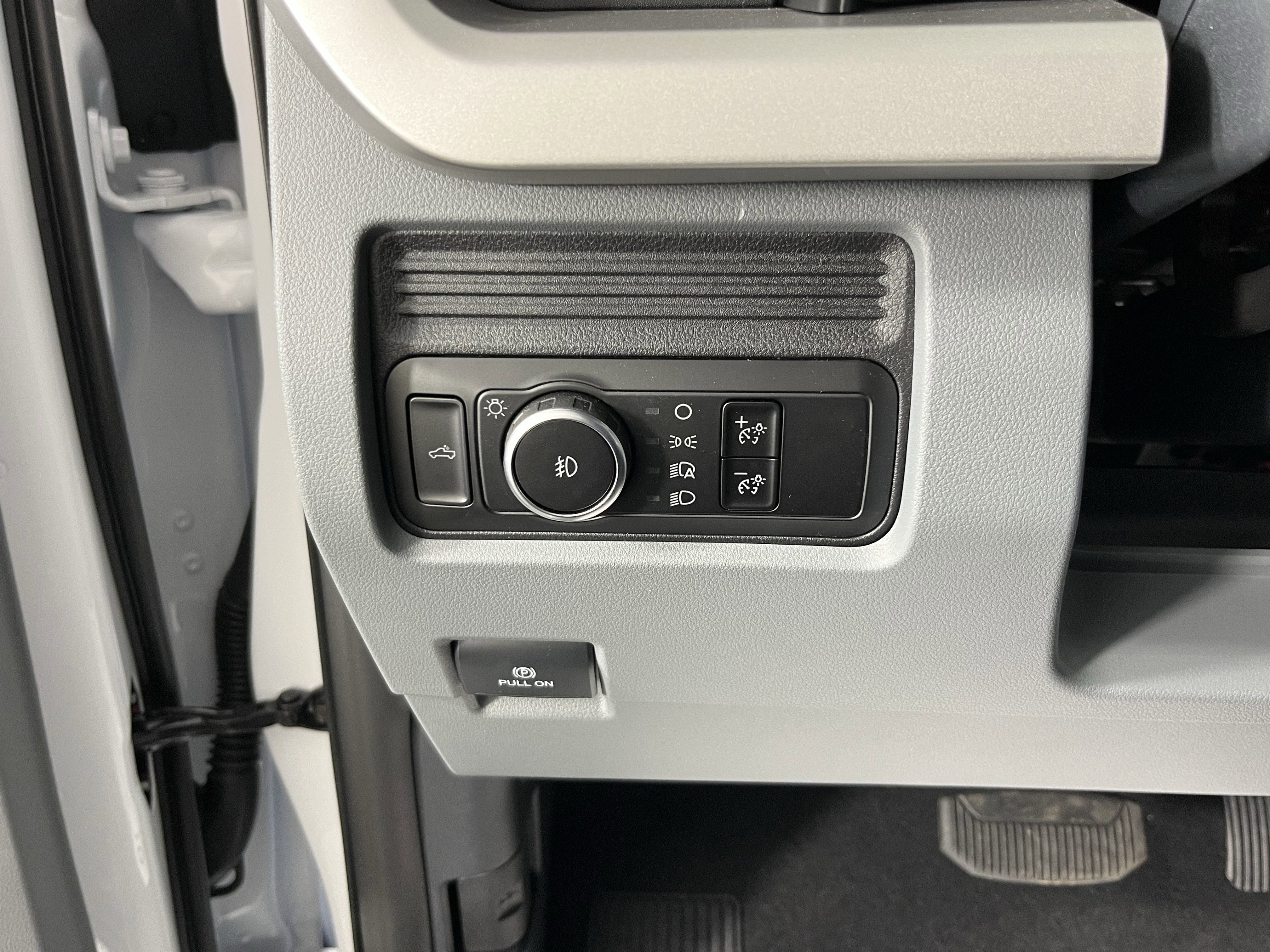 2026 Ford Super Duty F-250 SRW XL 4WD Crew Cab 8' Box