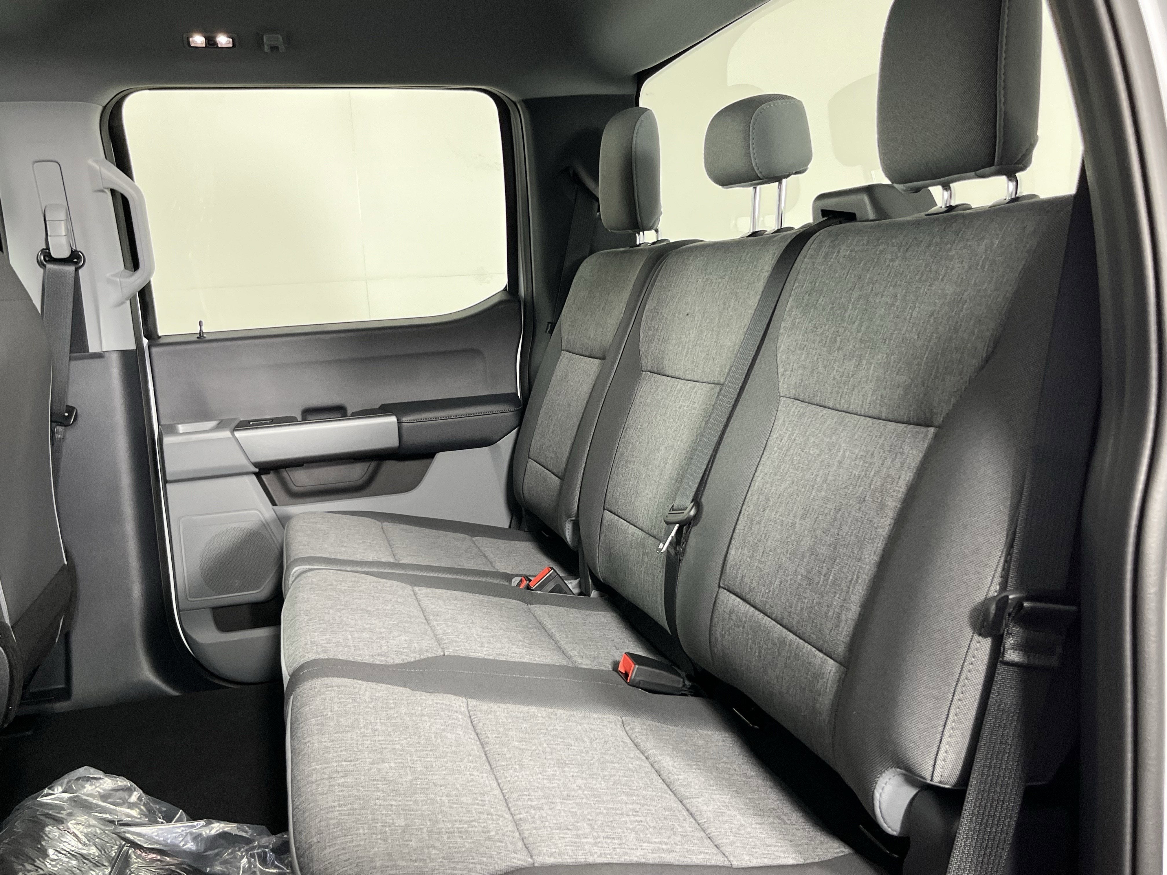 2026 Ford Super Duty F-250 SRW XL 4WD Crew Cab 6.75' Box