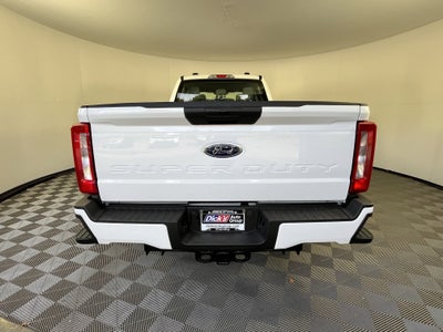 2026 Ford Super Duty F-250 SRW XL 4WD Crew Cab 6.75' Box
