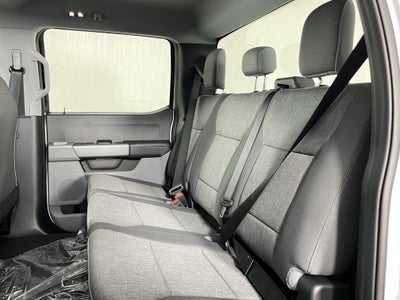 2026 Ford Super Duty F-250 SRW XL 4WD Crew Cab 6.75' Box